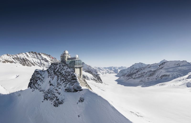 sphinx-aletschgletscher-jungfraujoch-top-of-europe